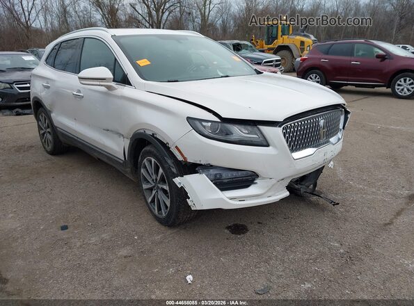 5LMCJ3D94KUL18034 2019 LINCOLN MKC Белый Передняя правая четверть