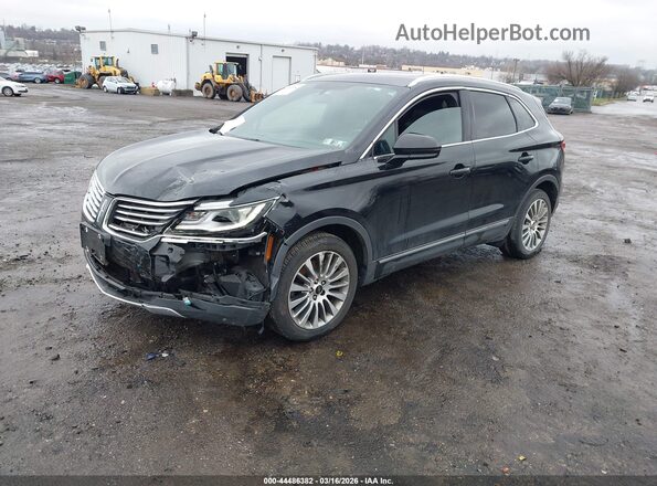 5LMCJ3D98HUL54916 2017 LINCOLN MKC Черный Передняя левая четверть