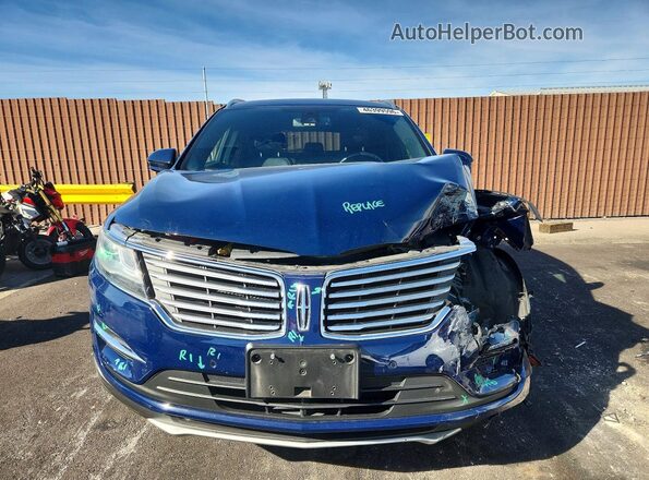 5LMCJ3D98JUL00750 2018 LINCOLN MKC Синий Вид спереди