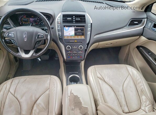5LMCJ3D9XHUL35199 2017 LINCOLN MKC Черный Вид панели приборов