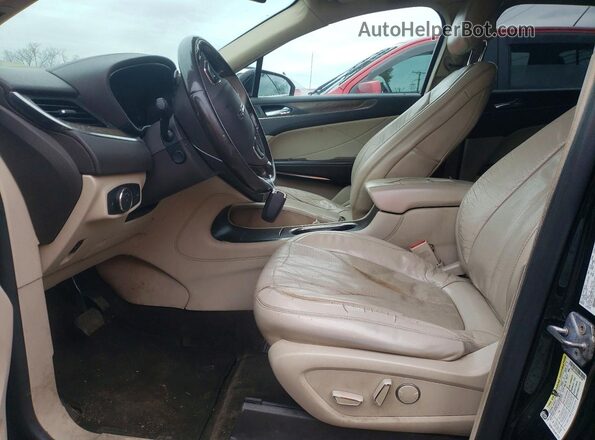5LMCJ3D9XHUL35199 2017 LINCOLN MKC Черный Вид салона спереди