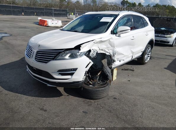 5LMCJ3D9XJUL28985 2018 LINCOLN MKC Белый Передняя левая четверть
