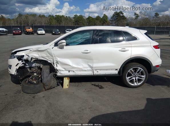5LMCJ3D9XJUL28985 2018 LINCOLN MKC Белый Панорамный вид салона 360°