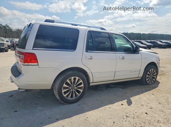 5LMJJ2HT6HEL11824 2017 LINCOLN NAVIGATOR Белый Задняя правая четверть
