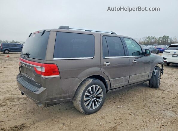5LMJJ2HTXGEL06818 2016 LINCOLN NAVIGATOR Коричневый Задняя правая четверть