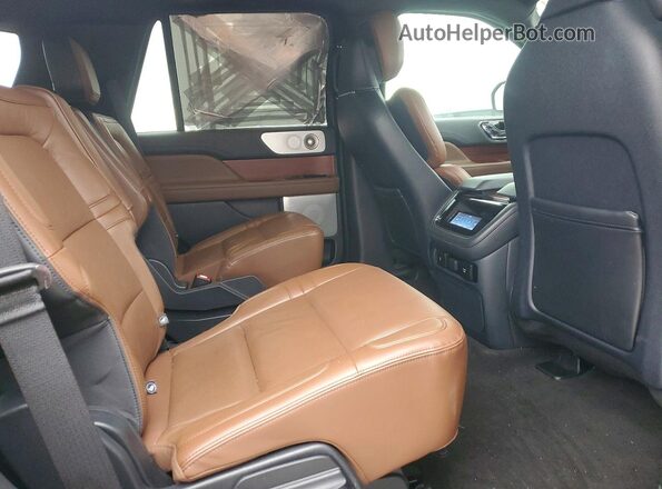 5LMJJ2LG2REL00329 2024 LINCOLN NAVIGATOR Угольный Вид задней части салона