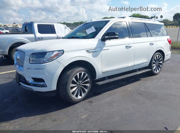 5LMJJ2LT4MEL20880 2021 LINCOLN NAVIGATOR Белый Передняя левая четверть