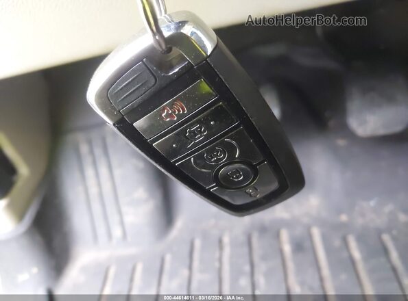 5LMJJ2LT8LEL03790 2020 LINCOLN NAVIGATOR Белый Вид панели приборов