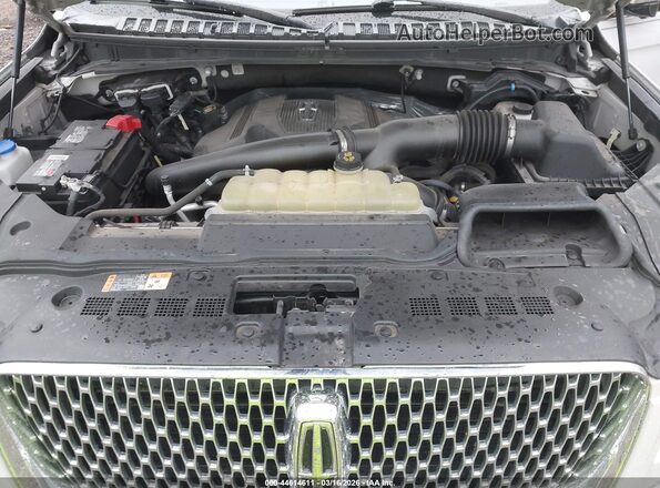 5LMJJ2LT8LEL03790 2020 LINCOLN NAVIGATOR Белый Вид сзади