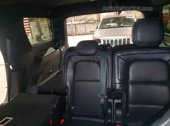5LMJJ2LTXKEL19732 2019 LINCOLN NAVIGATOR Синий Вид задних сидений