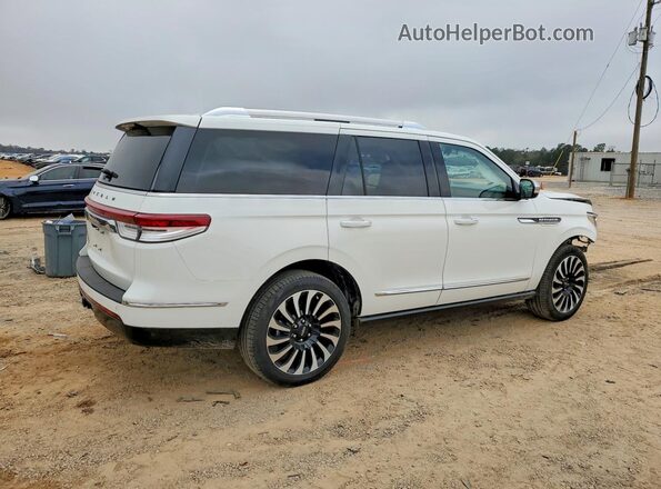 5LMJJ2TG2REL06454 2024 LINCOLN NAVIGATOR White Հետևի աջ