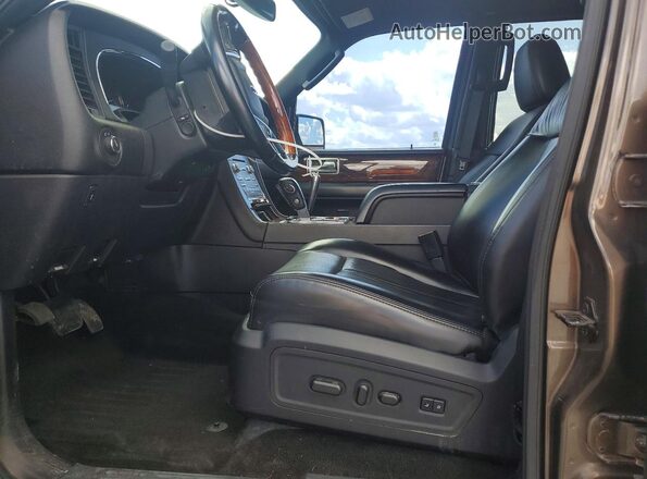 5LMJJ3HT2HEL01619 2017 LINCOLN NAVIGATOR Brown Widok wnętrza z przodu