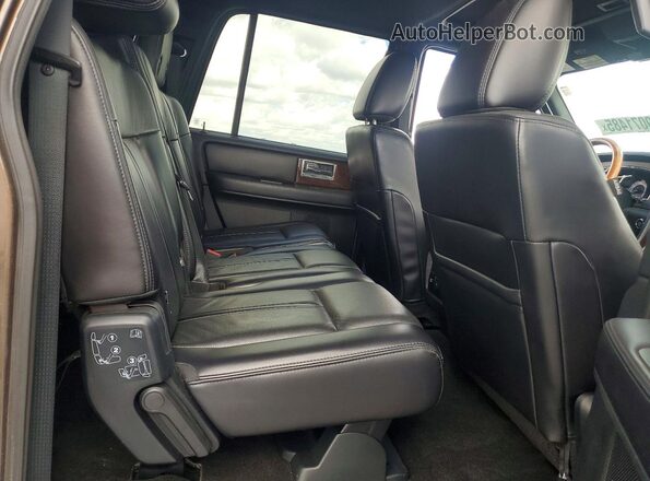 5LMJJ3HT2HEL01619 2017 LINCOLN NAVIGATOR Brown Widok wnętrza z tyłu