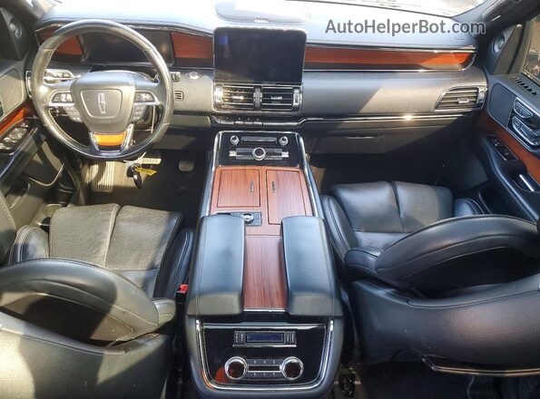 5LMJJ3LT2KEL17446 2019 LINCOLN NAVIGATOR Черный Вид панели приборов