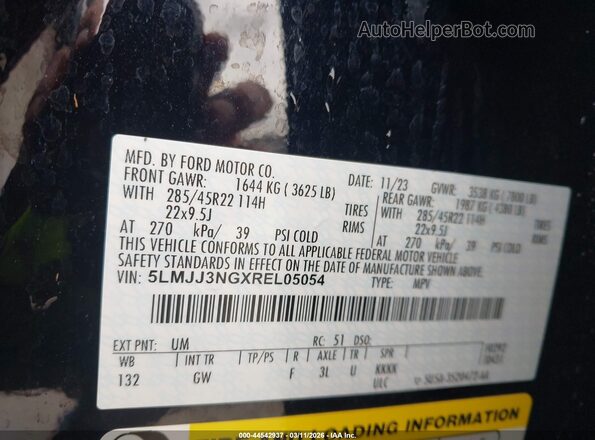 5LMJJ3NGXREL05054 2024 LINCOLN NAVIGATOR Черный Вид подкапотного пространства