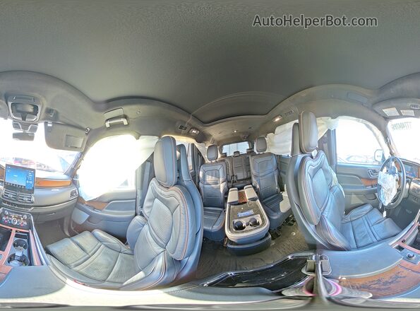 5LMJJ3TG4REL20135 2024 LINCOLN NAVIGATOR Белый Панорамный вид салона 360°