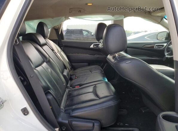 5N1AR2MM0GC625392 2016 NISSAN PATHFINDER White Rear interior view