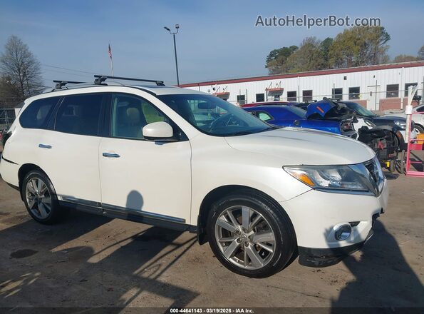 5N1AR2MM3GC669760 2016 NISSAN PATHFINDER White Սալոնի հետևի տեսք