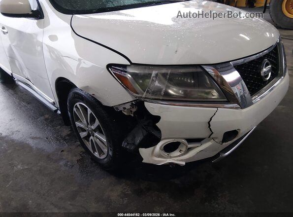5N1AR2MN8GC661937 2016 NISSAN PATHFINDER Белый Вид спереди