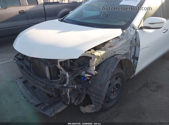 5N1AT2MT4HC740331 2017 NISSAN ROGUE White Widok z przodu