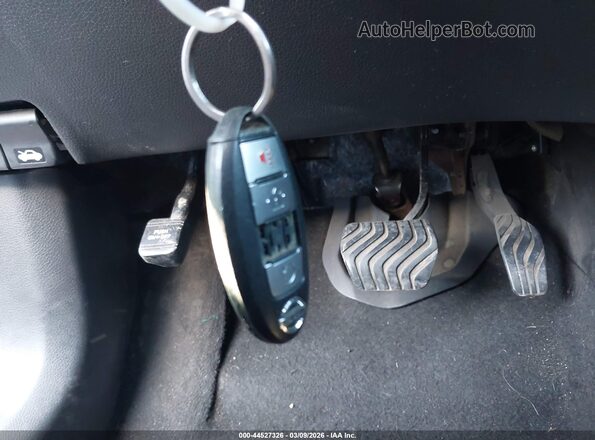 5N1AT2MT4HC740331 2017 NISSAN ROGUE White Widok deski rozdzielczej