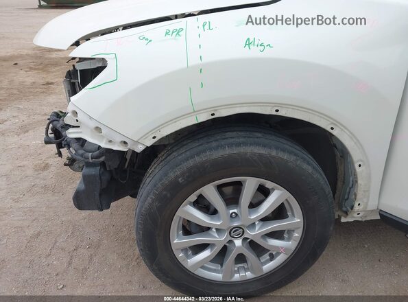 5N1AT2MVXJC758923 2018 NISSAN ROGUE White 
