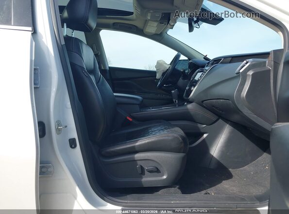 5N1AZ2DS2MC127768 2021 NISSAN MURANO Белый Вид салона спереди