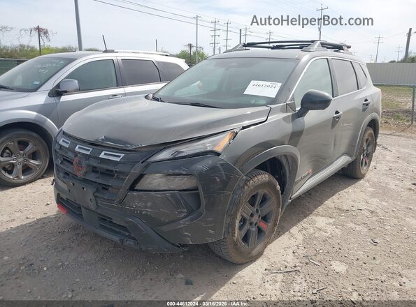 5N1BT3BB4SC797933 2025 NISSAN ROGUE Черный Передняя левая четверть