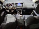 2017 Nissan Pathfinder Sv Серебряный vin: 5N1DR2MM0HC628615