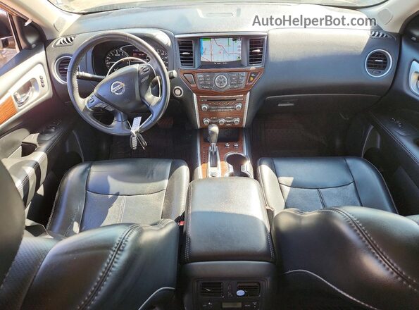 5N1DR2MM3HC600274 2017 NISSAN PATHFINDER Золотой Вид панели приборов