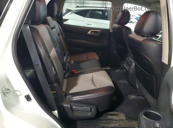 5N1DR2MM3KC631791 2019 NISSAN PATHFINDER White Widok wnętrza z tyłu