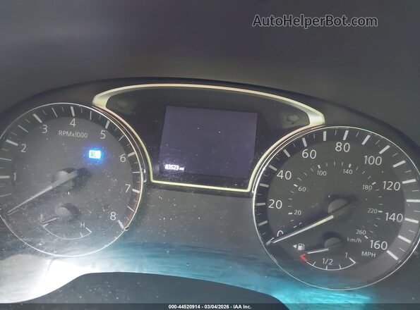 5N1DR2MM6HC912752 2017 NISSAN PATHFINDER Red Вид задніх сидінь