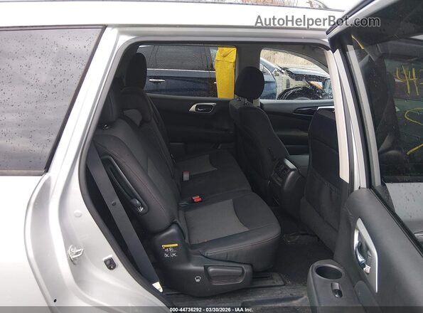 5N1DR2MM8HC696273 2017 NISSAN PATHFINDER Silver VIN կոդի պիտակի տեսք