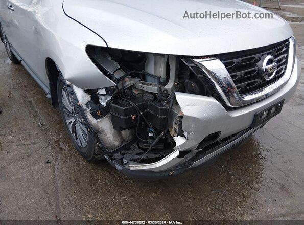 5N1DR2MM8HC696273 2017 NISSAN PATHFINDER Silver Դիմացի տեսք