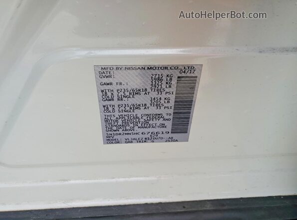 5N1DR2MN5HC676619 2017 NISSAN PATHFINDER White Widok komory silnika