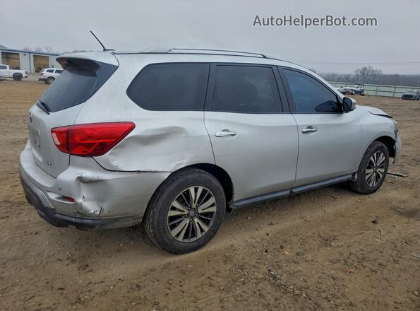 5N1DR2MN5JC606690 2018 NISSAN PATHFINDER Серебряный Задняя правая четверть