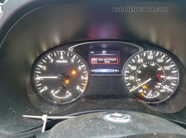 5N1DR2MN5JC606690 2018 NISSAN PATHFINDER Серебряный Вид щитка приборов