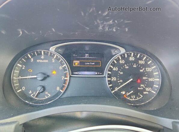5N1DR2MN5JC672950 2018 NISSAN PATHFINDER Серебряный Вид щитка приборов