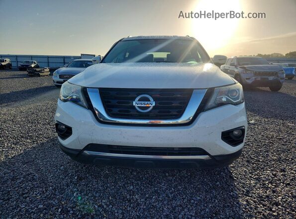 5N1DR2MN8JC639439 2018 NISSAN PATHFINDER White Vista frontal