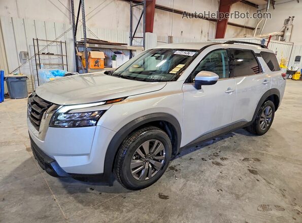 5N1DR3BA3SC239683 2025 NISSAN PATHFINDER Silver Przód lewy