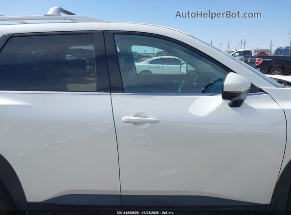 5N1DR3CB7PC201680 2023 NISSAN PATHFINDER White Vista interior de 360 grados