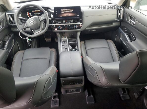 5N1DR3CS3TC207325 2026 NISSAN PATHFINDER Серый Вид панели приборов