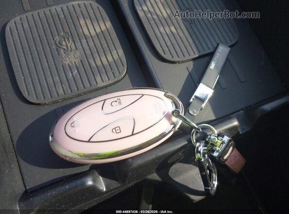 5NMP54GL8SH095899 2025 HYUNDAI SANTA FE CALLIGRAPHY Silver Vista del salpicadero