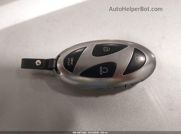 5NMP5DGL5SH091177 2025 HYUNDAI SANTA FE CALLIGRAPHY Silver Widok deski rozdzielczej
