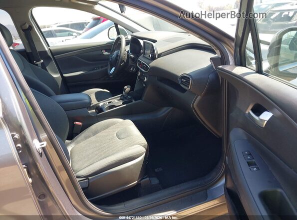 5NMS23AD2KH077039 2019 HYUNDAI SANTA FE Серебряный Вид салона спереди