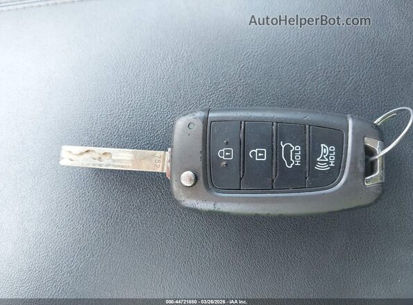 5NMS23AD2KH077039 2019 HYUNDAI SANTA FE Серебряный Вид панели приборов
