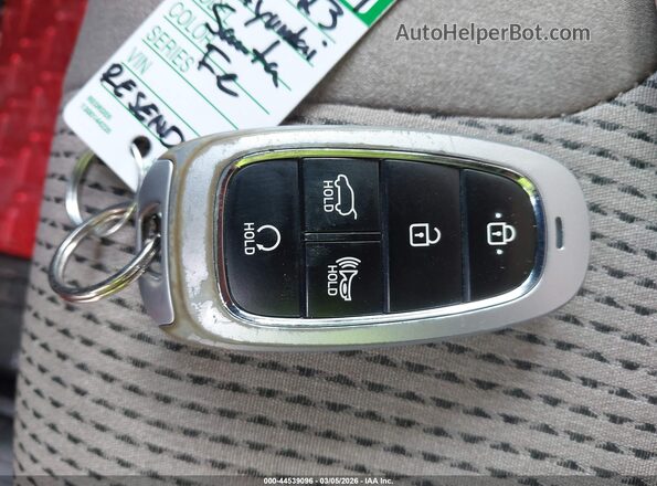 5NMS2DAJ4PH550555 2023 HYUNDAI SANTA FE Красный Вид панели приборов