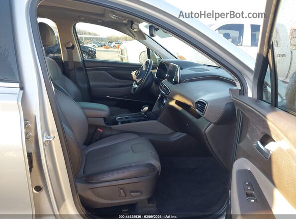 5NMS53AA7LH213129 2020 HYUNDAI SANTA FE Silver Вид салону спереду