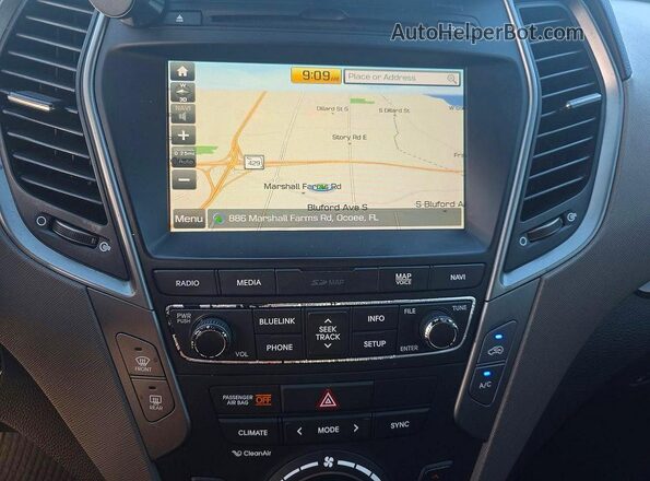 5NMZU3LB0HH046286 2017 HYUNDAI SANTA Белый Вид задней части салона