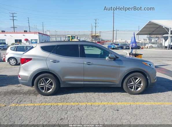 5NMZU3LB3JH079644 2018 HYUNDAI SANTA FE SPORT Бежевый Вид задней части салона